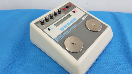 Bio-Tek QED-6 Defibrillator Analyzer